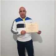 Profesor de informática ofrece clases particulares de ofimática.
Profesor de fútbol ofrece clases particulares